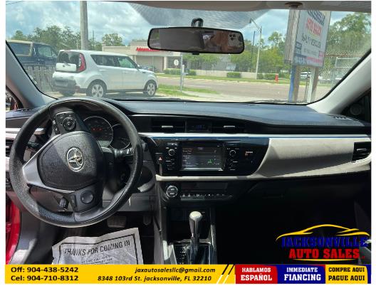 Toyota Corolla 2015